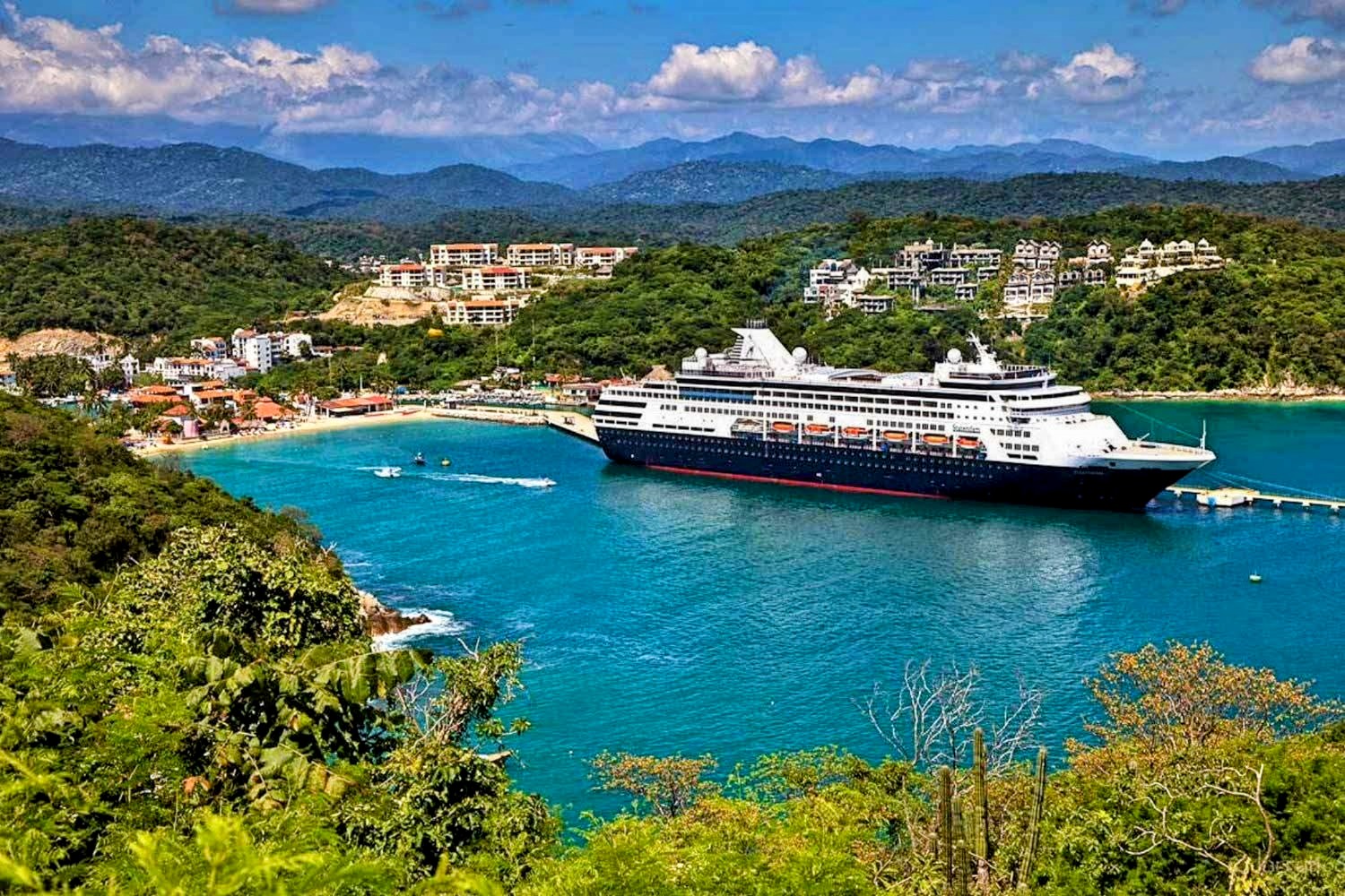 City Tour Huatulco,transporte colectivo con aire acondicionado