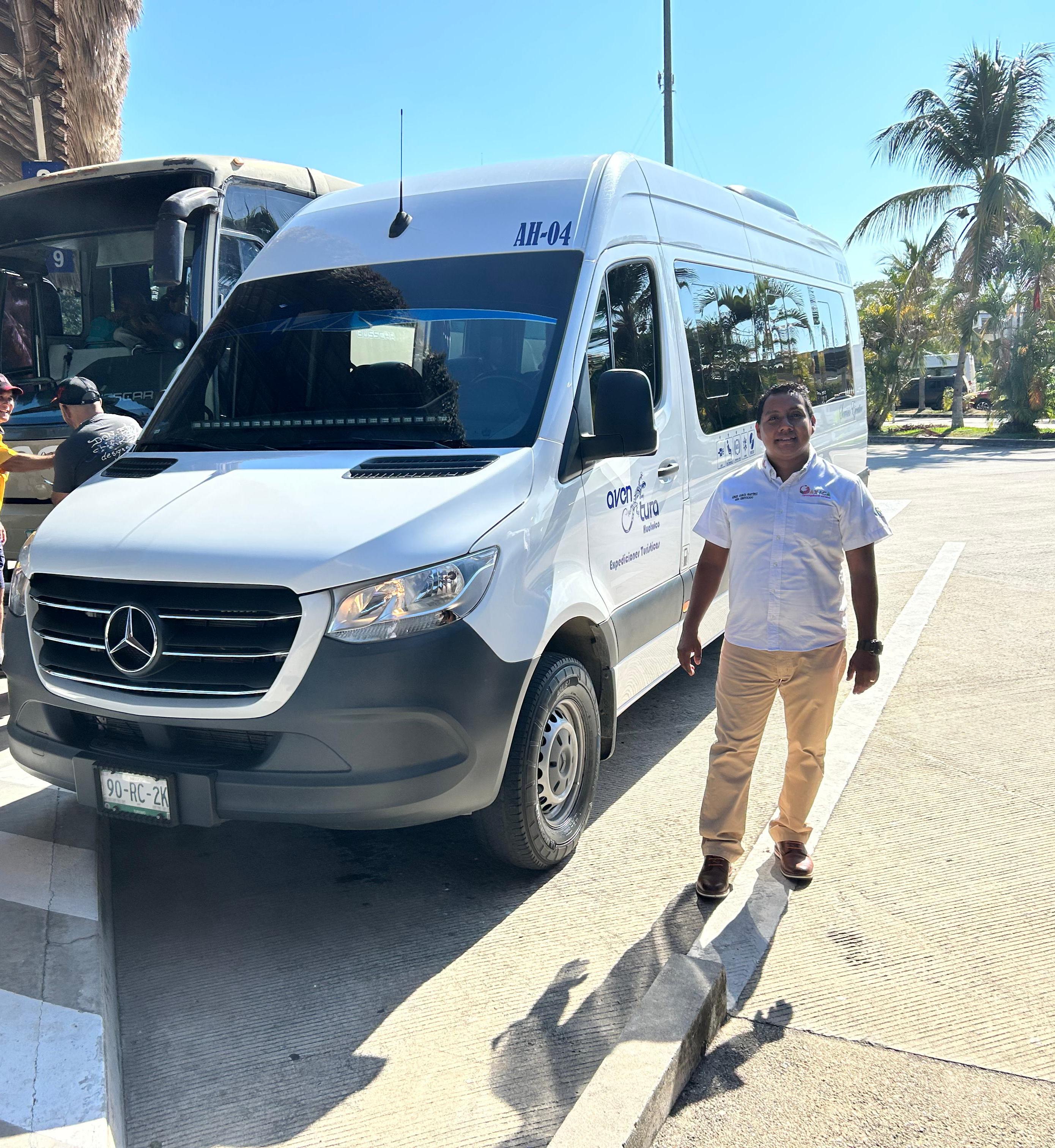 Un día inolvidable en la ciudad de Oaxaca, paseó privado para 17 pasajeros