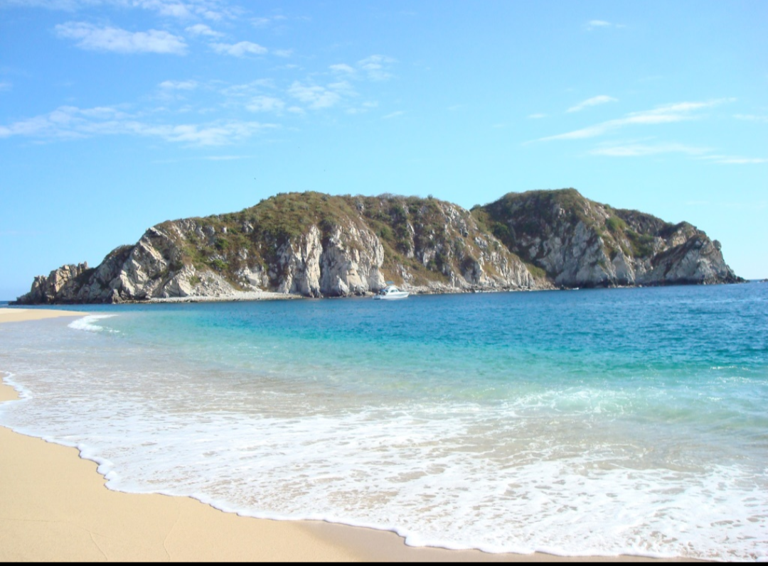 Lancha Privada | Experiencia Privada Bahías de Huatulco para 10 Personas 5