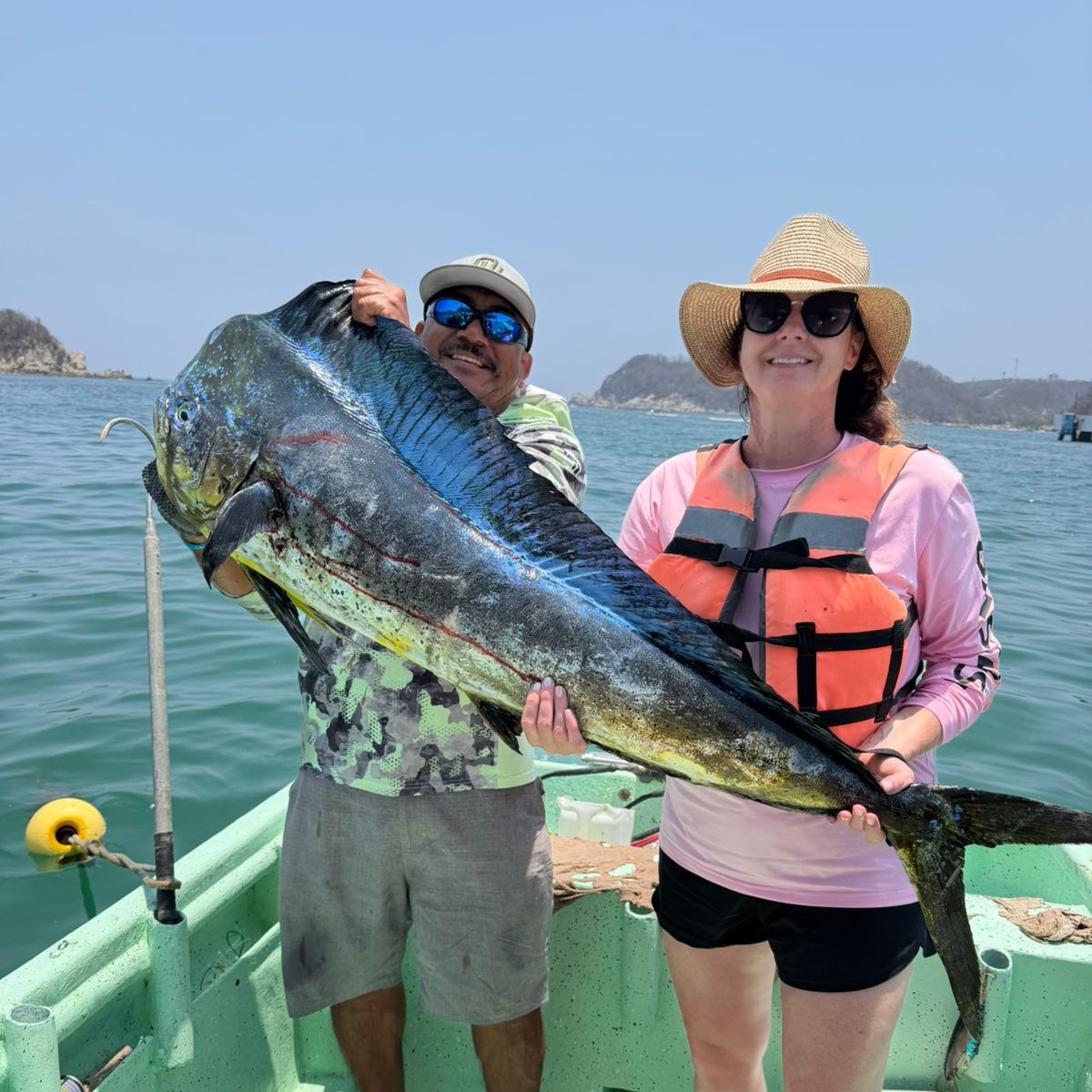Pesca deportiva tour colectivo max 4 personas. 5 horas 5