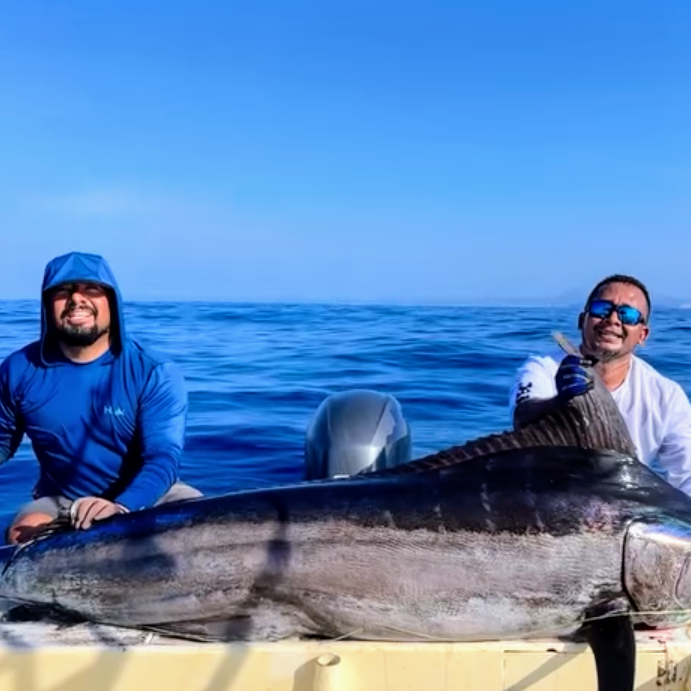 🎣 5 horas de pesca deportiva en Huatulco, desafío de alta mar adrenalina pura. 5